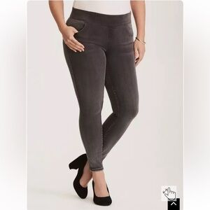 NWT Torrid Lean Jeans Eclipse Dark Grey Wash 1XS